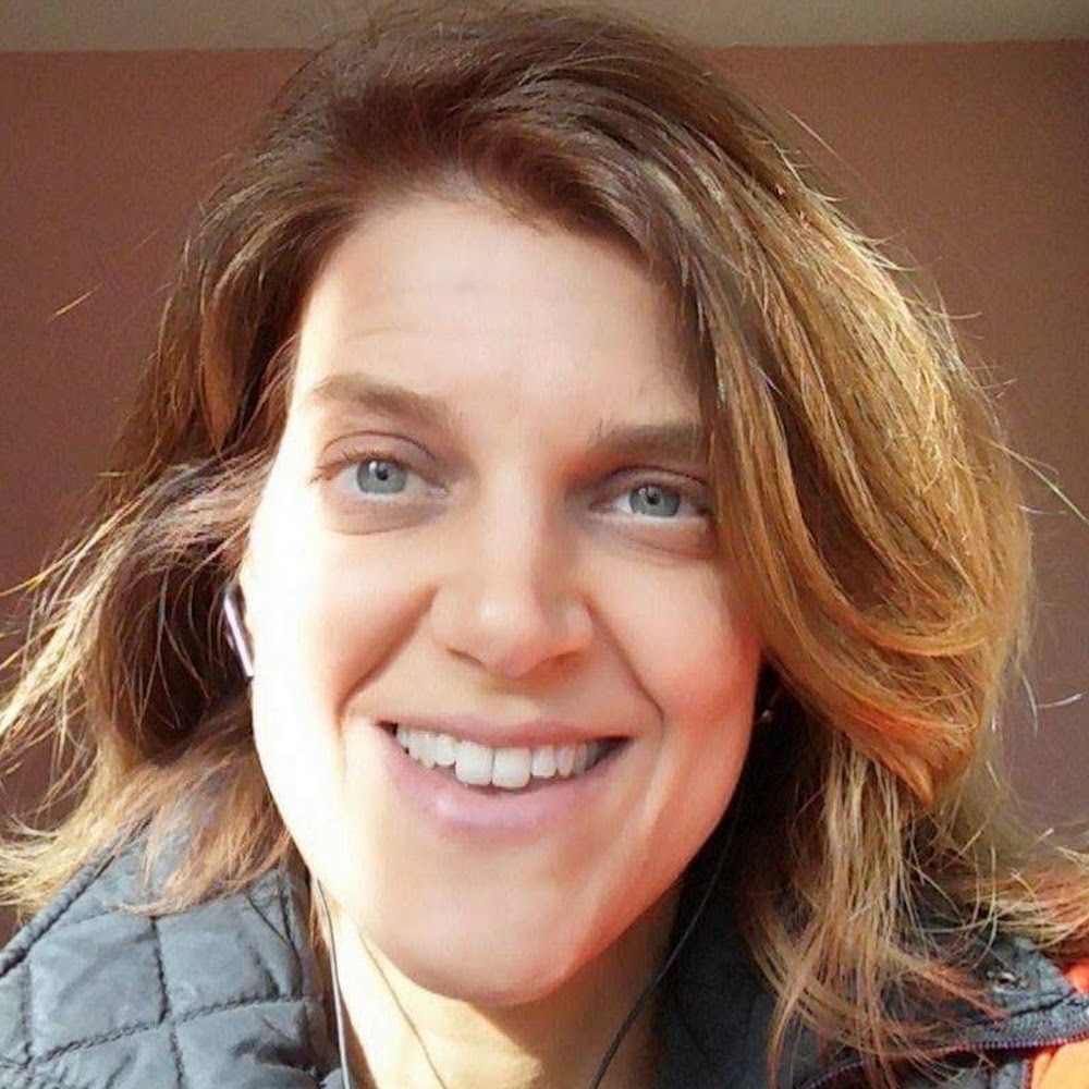 Meet your Posher, Angela